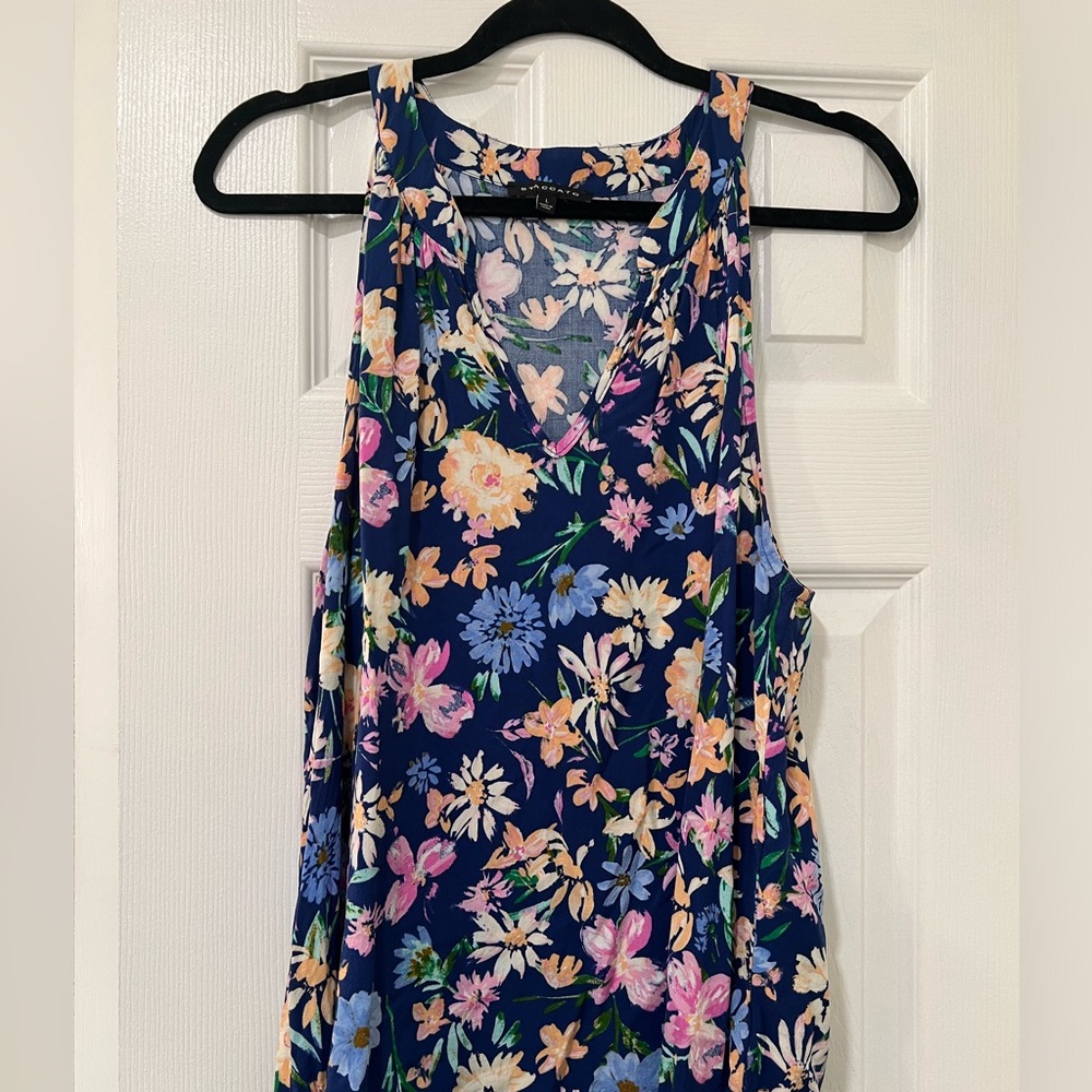 Staccato - Floral split neck tank top